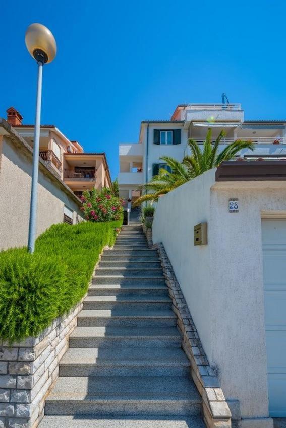 Apartments With Wifi Rabac, Labin - 17739 외부 사진