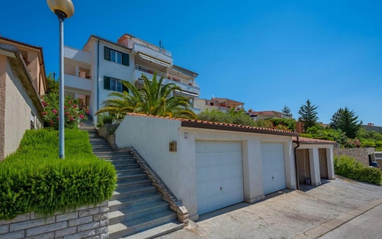 Apartments With Wifi Rabac, Labin - 17739 외부 사진