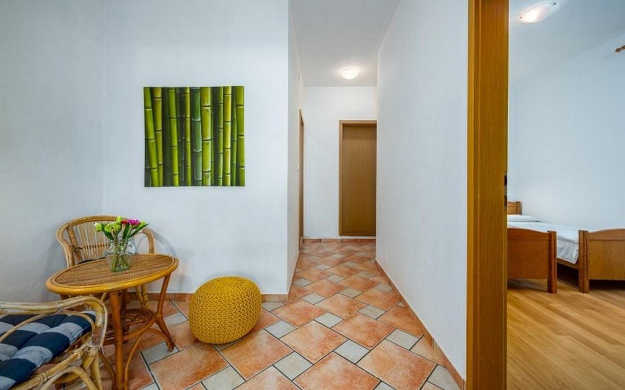 Apartments With Wifi Rabac, Labin - 17739 외부 사진